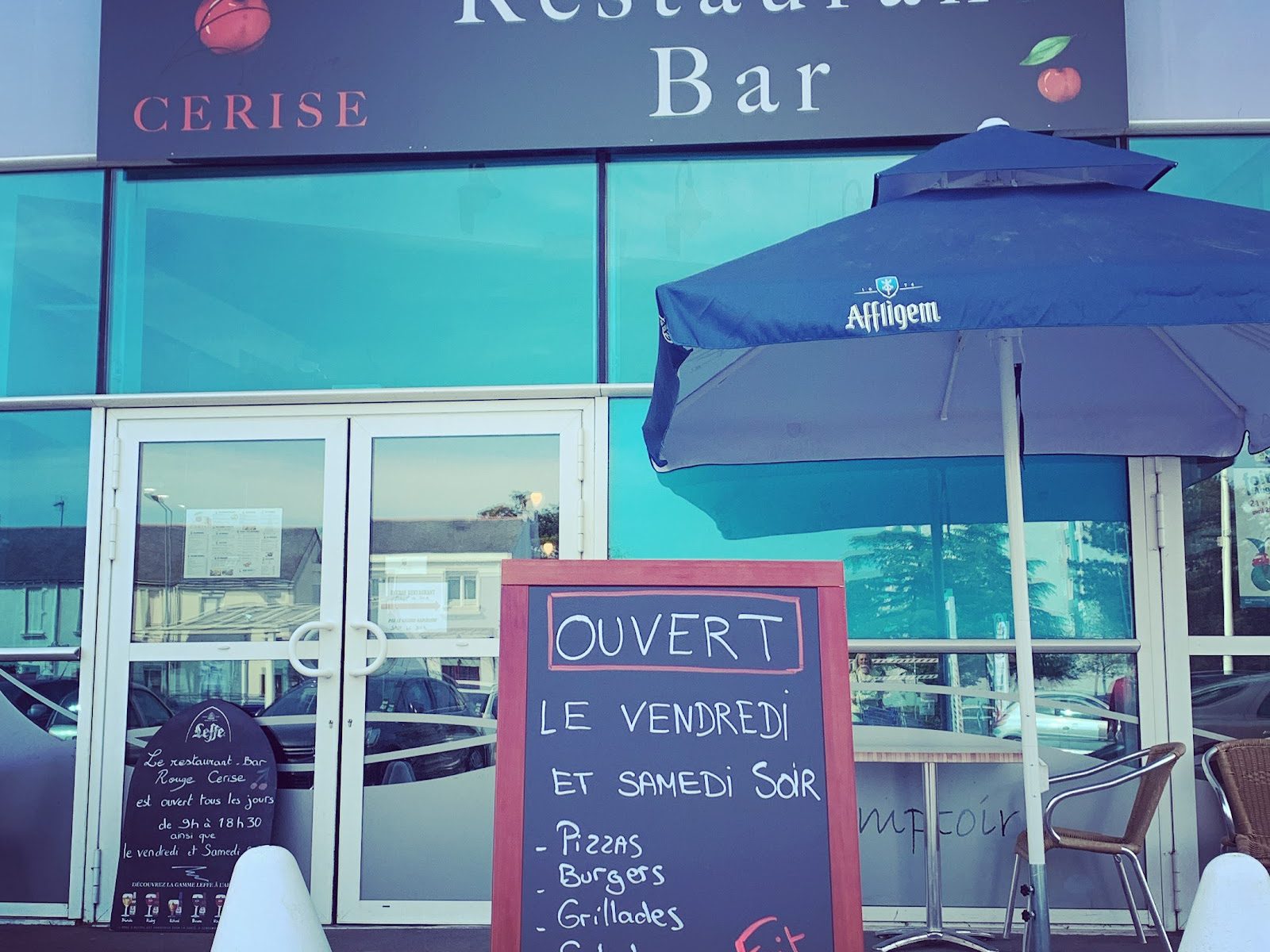 Rouge Cerise Restaurant & Pizzeria, restaurant à Angers